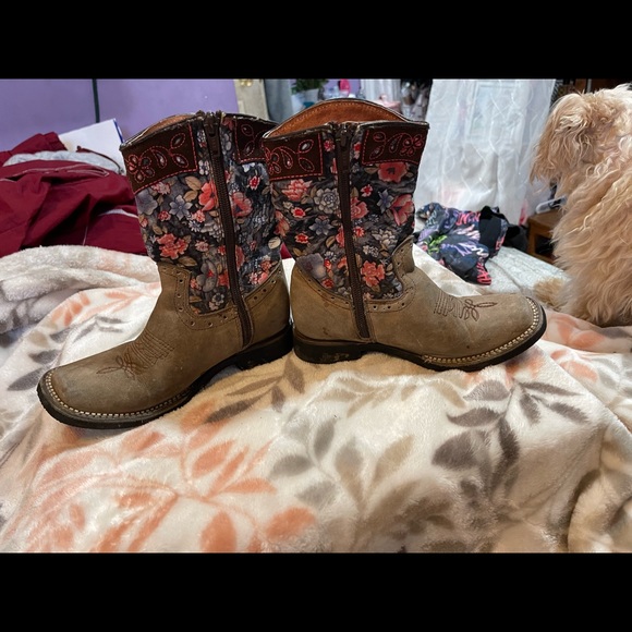 CowGirl boots - Picture 5 of 5